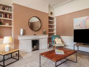 Cottage | Living area - Midhurst (Brixham)