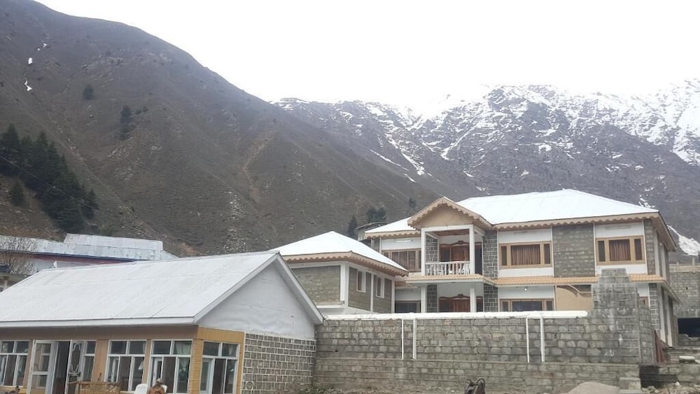 Hotel Deep Forest image