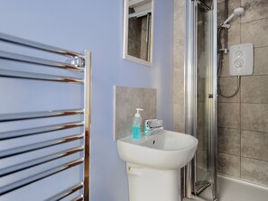 Cottage | Bathroom | Hair dryer - 3 Cobb View (Lyme Regis)