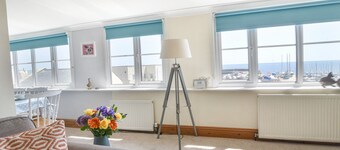 3 Cobb View