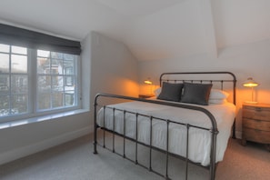 Cottage | 2 bedrooms, individually decorated, individually furnished, free WiFi - The Nest (Lyme Regis)