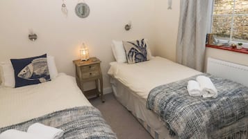 2 bedrooms, individually decorated, individually furnished, free WiFi