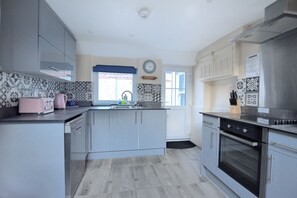 Cottage | Interior - 1 Cobb View (Lyme Regis)