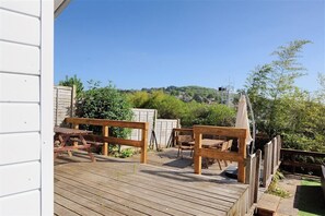 Property grounds - Upper Seascape (Lyme Regis)