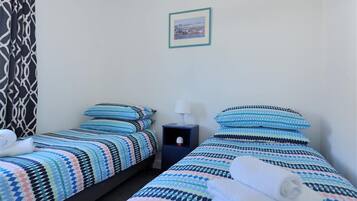 Cottage | 2 bedrooms, WiFi (free), individually decorated, individually furnished