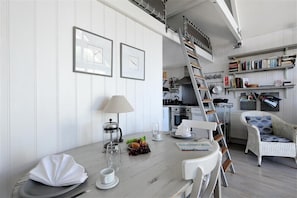 Cottage | Interior - Little West Hill Studio (Lyme Regis)