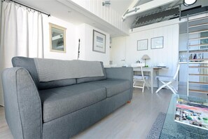Cottage | Interior - Little West Hill Studio (Lyme Regis)