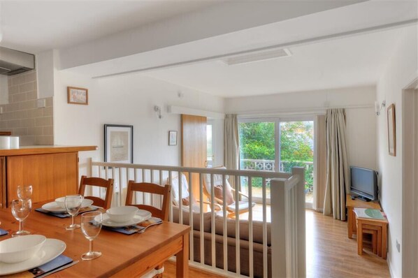 Cottage | Interior - Greystones Flat (Lyme Regis)