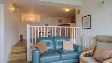 Cottage | Living area | DVD player