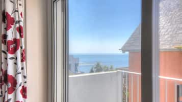 平房 | 住宿內部