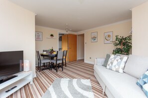 컴포트 아파트, 전용 욕실, 항구 전망 ( Ocean Way Apartment) | 라운지