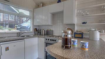 Casa de campo | Cozinha privada | Geladeira, talheres/pratos/utensílios de cozinha