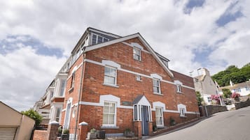 Cottage | Front of property
