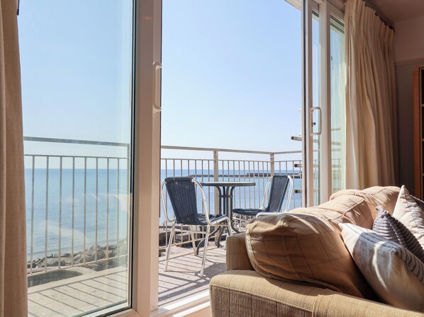 Cottage | Interior - Watersmeet (Lyme Regis)