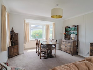 Cottage | Interior