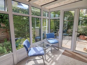 Cottage | Interior