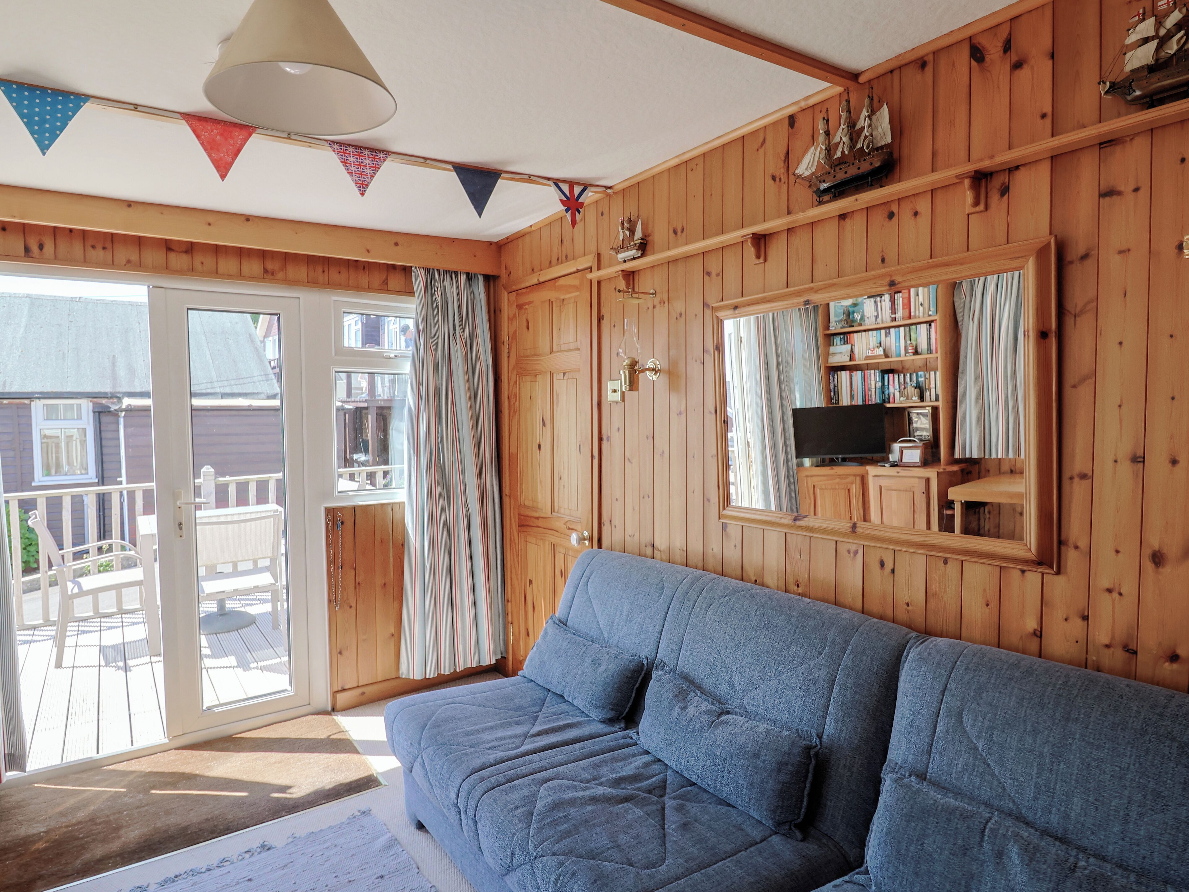 Cottage | Living area