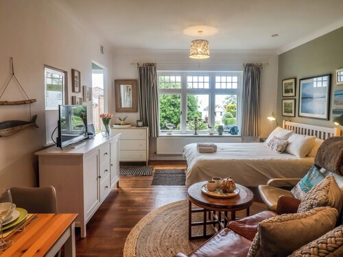 The Apartment at Queen Anne's Lodge