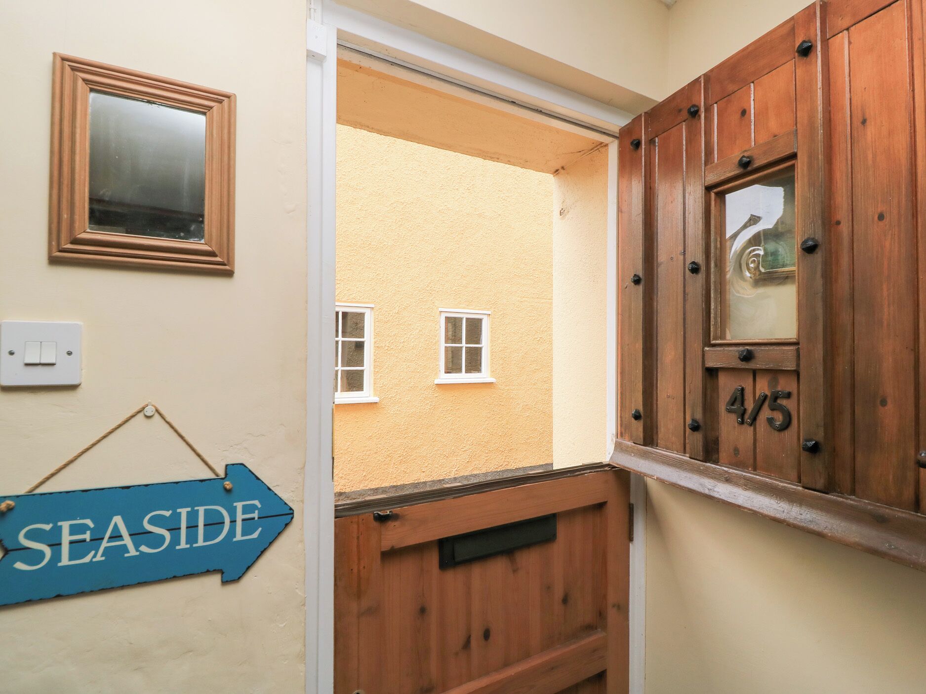 Casa de campo | Detalhe da fachada