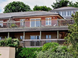 Exterior - 9 Coram Court (Lyme Regis)
