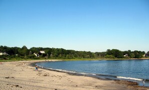 Am Strand, Liegestühle, Strandtücher
