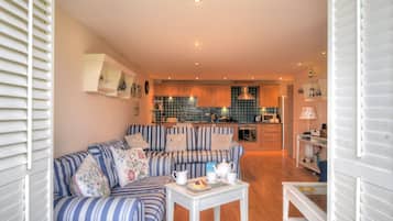 Cottage | Living room | TV, DVD player