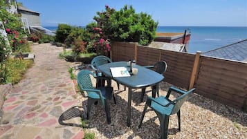 Cottage | Balcony