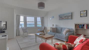 Cottage | Living room | DVD player