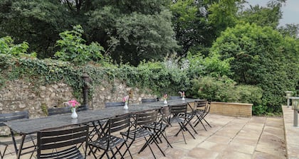 The Orchard Country House