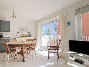 Dining - 1 Bay View Court (Lyme Regis)