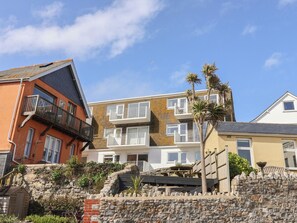 Cottage | Exterior - 1 Bay View Court (Lyme Regis)