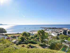 Cottage | Miscellaneous - 1 Bay View Court (Lyme Regis)
