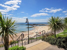 Cottage | Beach | Beach nearby