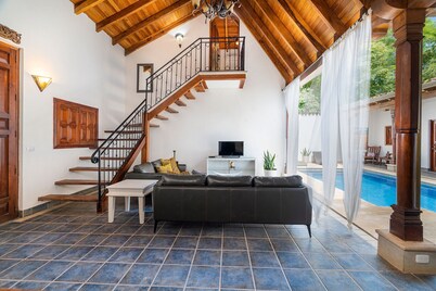 We have the best reviews for this private Colonial villa with indoor pool !