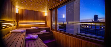 Salle de soins pour les couples, soins du corps, hydrothérapie