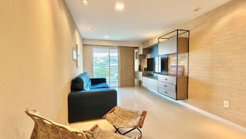 Leilighet – design | Oppholdsområde | TV