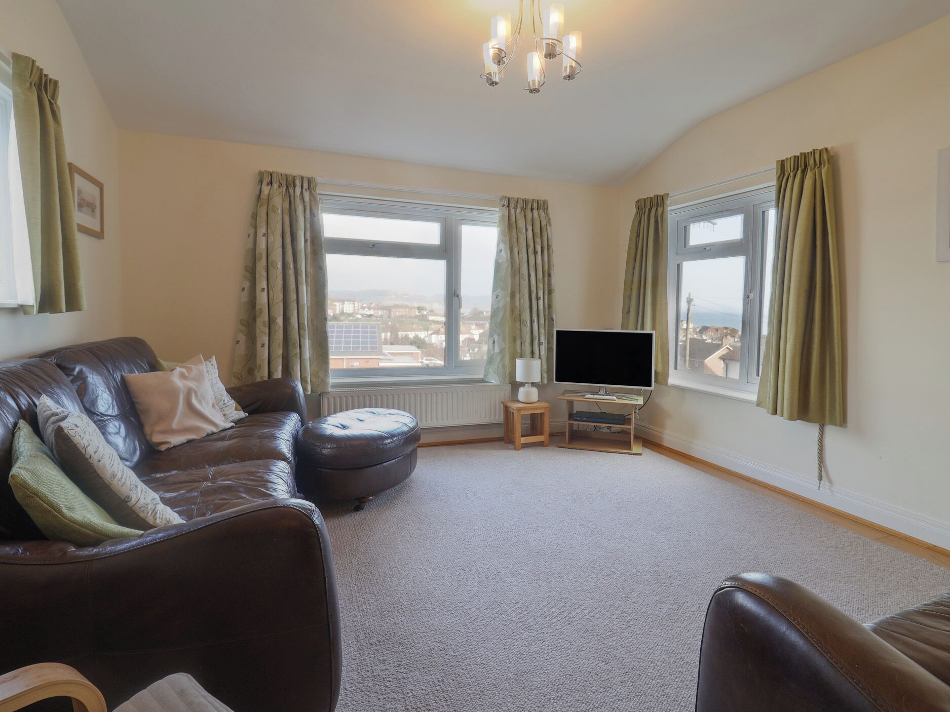 Cottage | Living area