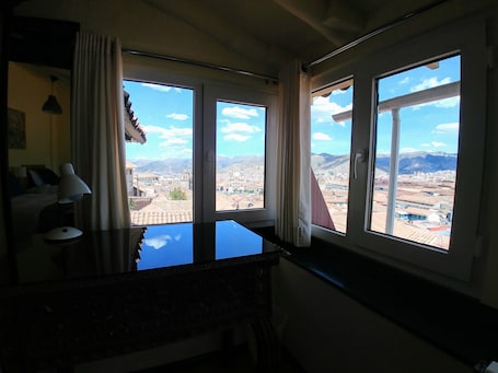 Panoramic Double or Twin Room | In-room safe, individually decorated, individually furnished