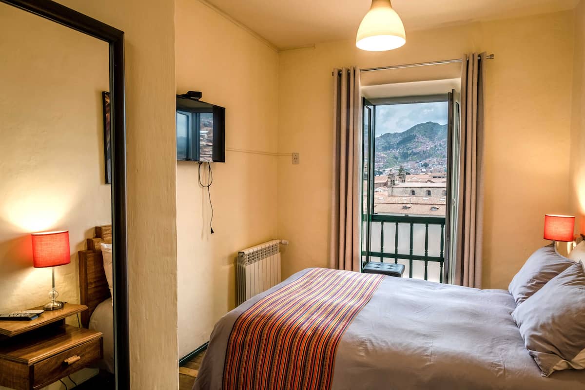 Standard Single Room | In-room safe, individually decorated, individually furnished