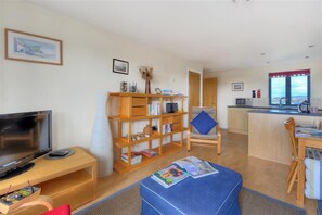 Cottage | Interior - 8 Driftwood (Bridport)