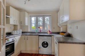 Cottage | Private kitchen