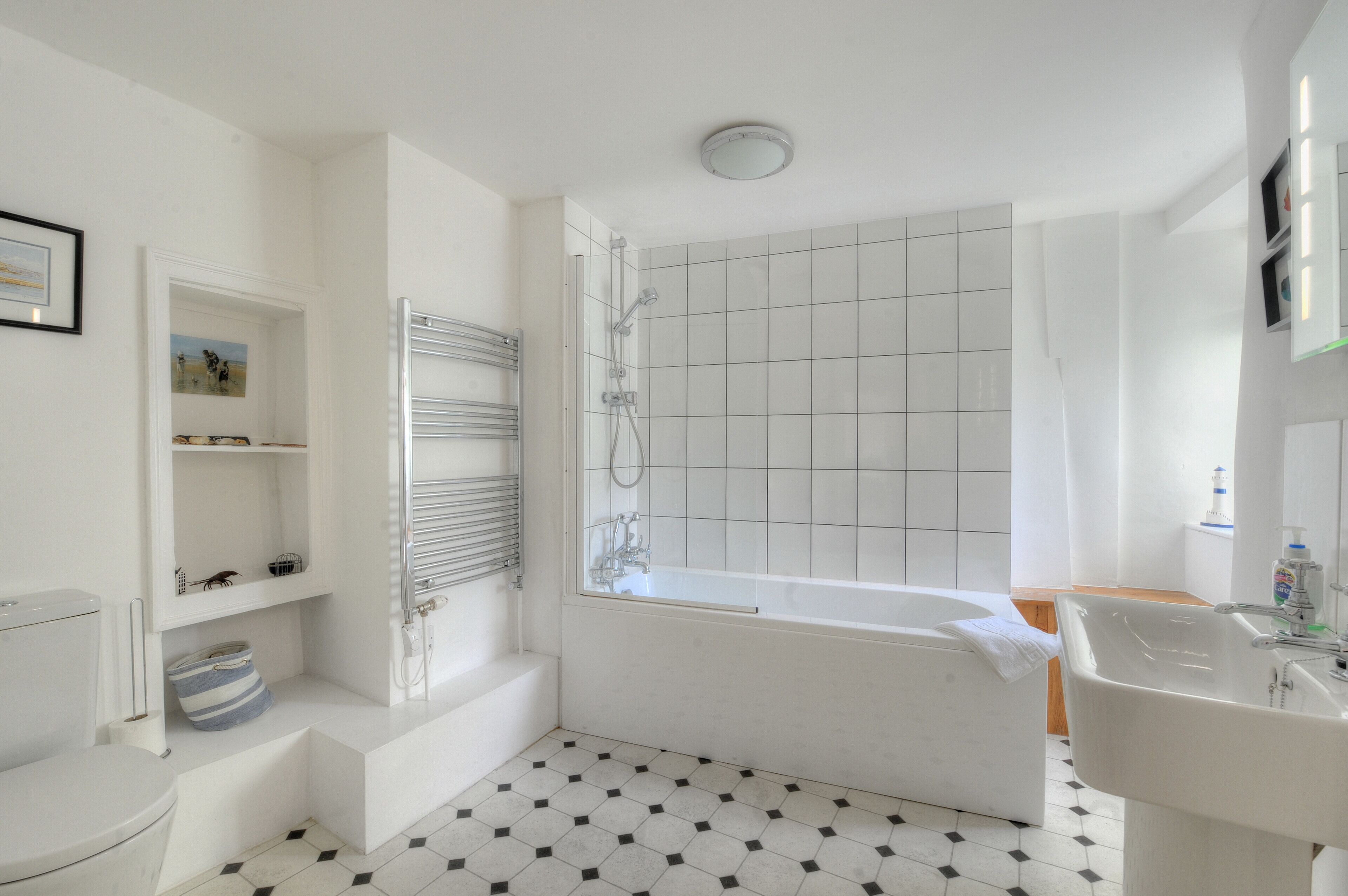 Cottage | Interior