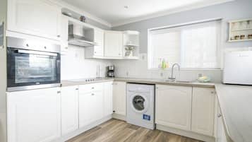 Refrigerador, utensilios de cocina