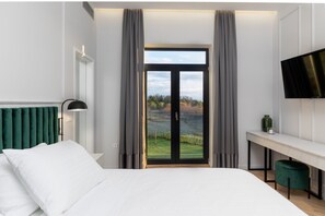 4 chambres, fer et planche à repasser, Wi-Fi gratuit, draps fournis