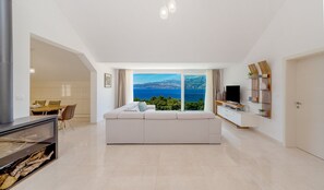 تلفزيون، مدفأة