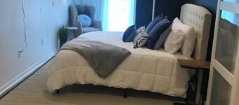 Peaceful and private renovated barn right off the winery and brewery trail