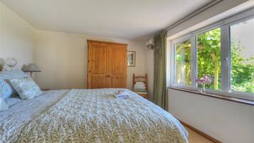 Småhus | 2 soverom, individuelt dekorert og individuelt innredet