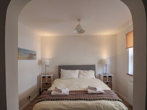 Cottage | 3 bedrooms, individually decorated, individually furnished, free WiFi - Little Ascot (Lyme Regis)