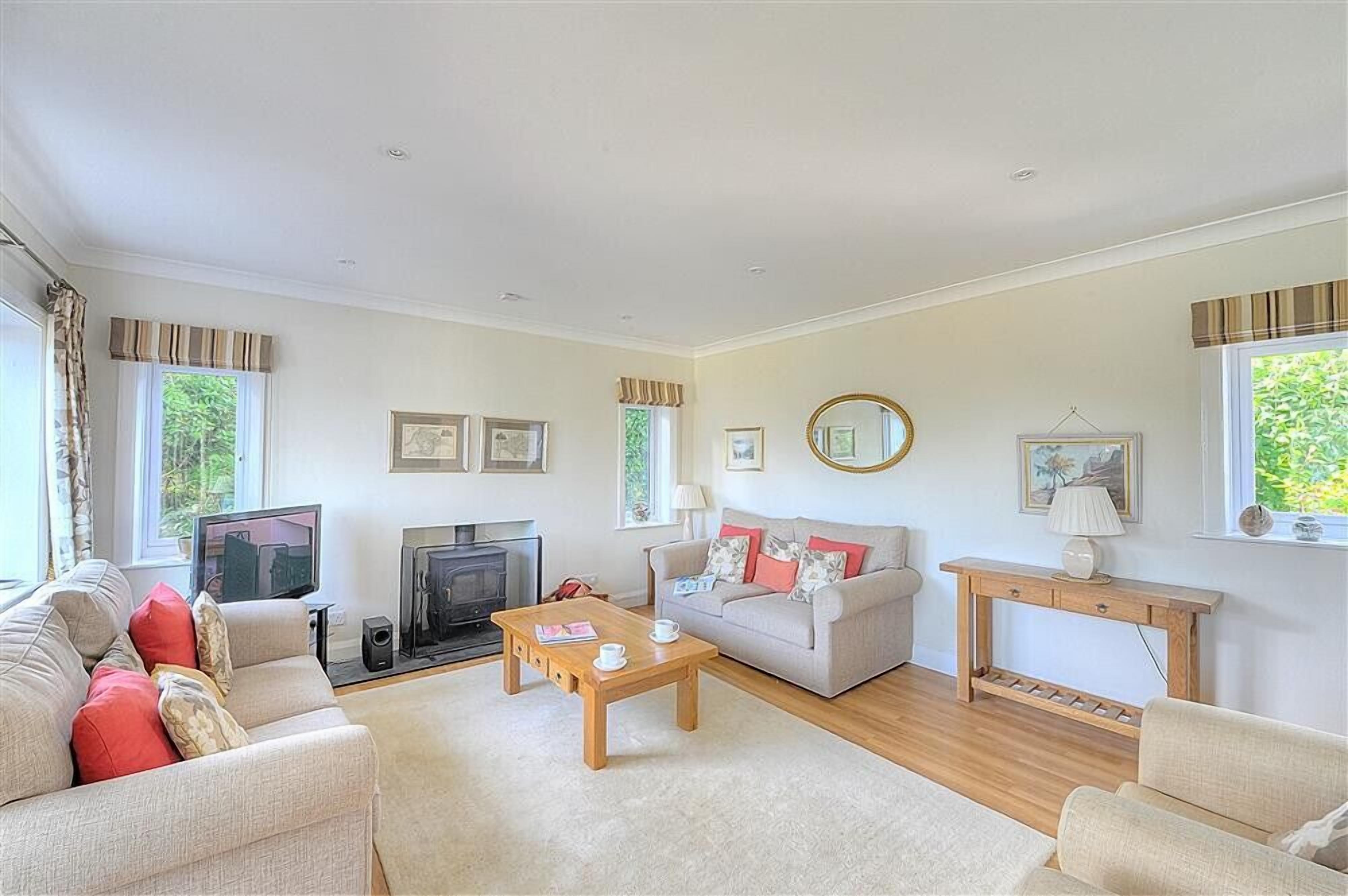 Cottage | Interior