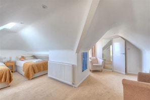 Cottage | Interior